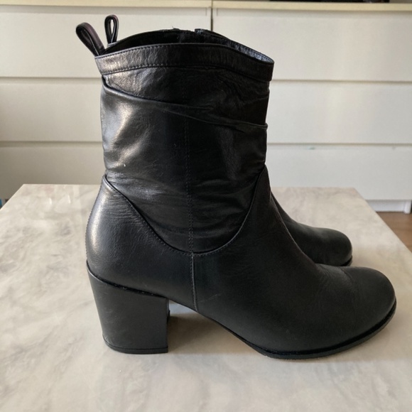 Dionella Black Leather booties - Picture 5 of 15